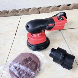 Milwaukee FUEL 18V 5in Random Orbital Sander
