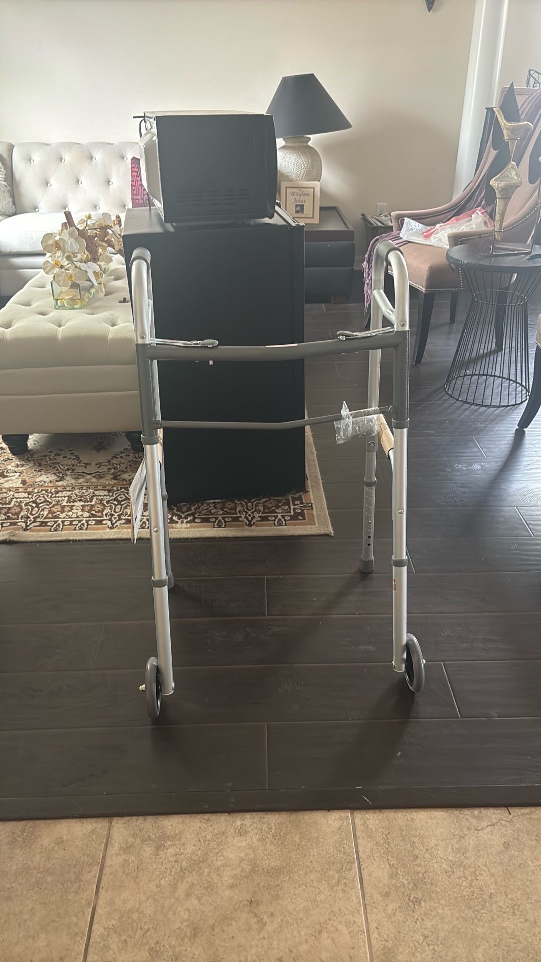 Guardian folding walker