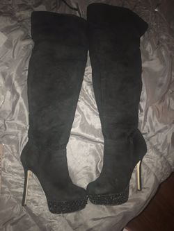 Black Knee High Platform Boots - size 8.5
