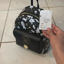 Hogwarts Loungefly Bag With Tag Pickup Only 