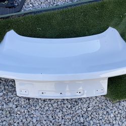 Ford Mustang Trunk Lid 2015-2021, Ford Mustang Deck Lid, OEM Ford 