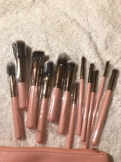 Make up brushes