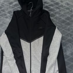 Nike Tech XL