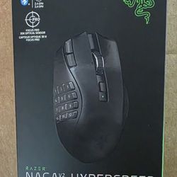 Razer Naga V2 HyperSpeed Wireless MMO Gaming Mouse