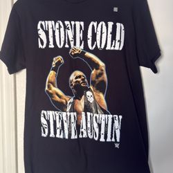 Stone Cold Steve Austin WWE Legends Tee Men’s Medium