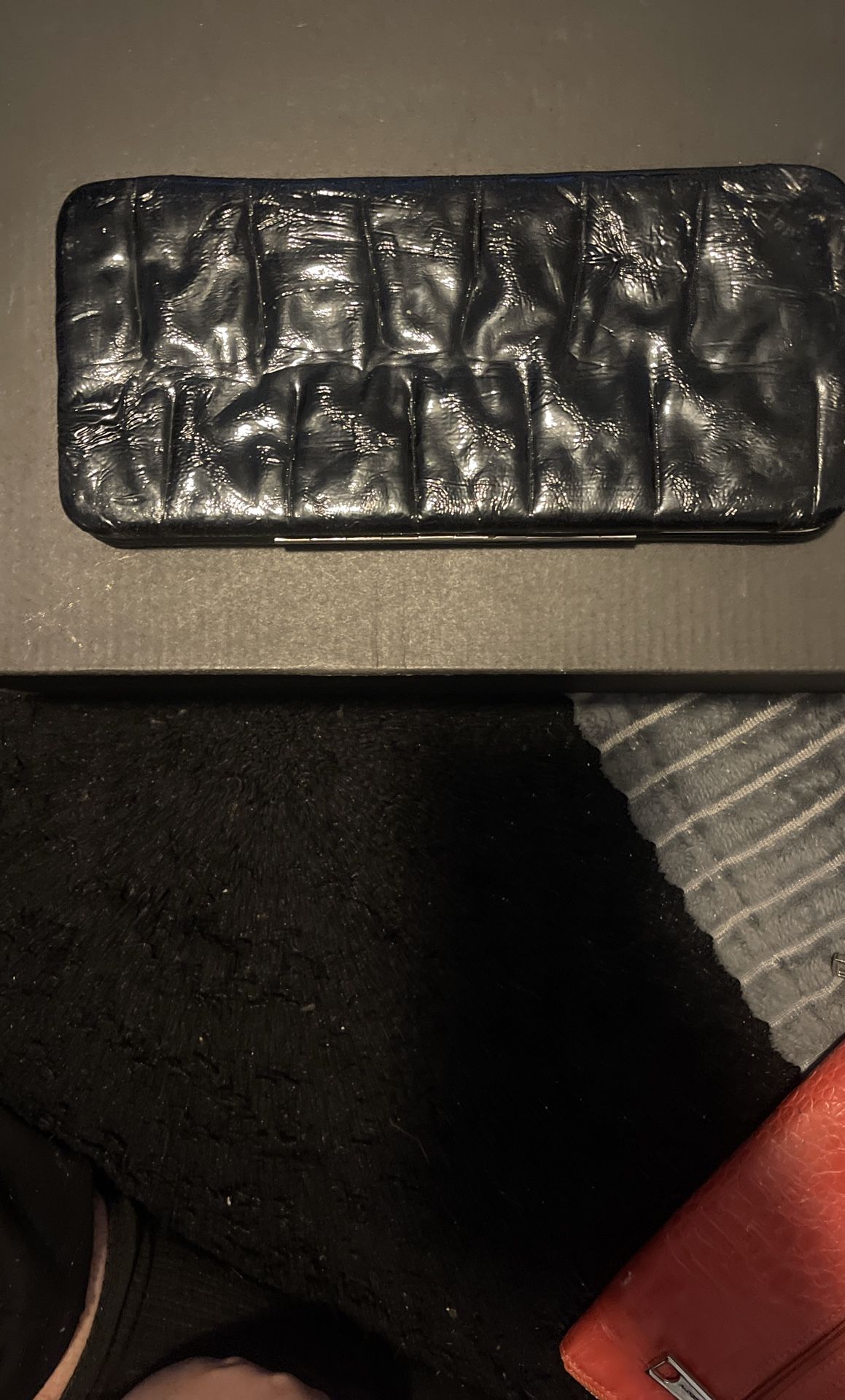 Women’s Clutch