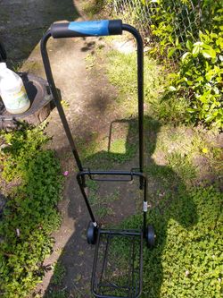 Cart on good condition Just I Dont usé Anymore