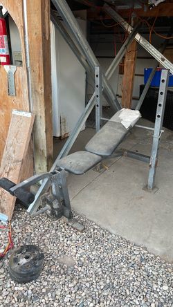 Weight bench
