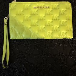 Michael Kors Wristlet Wallet
