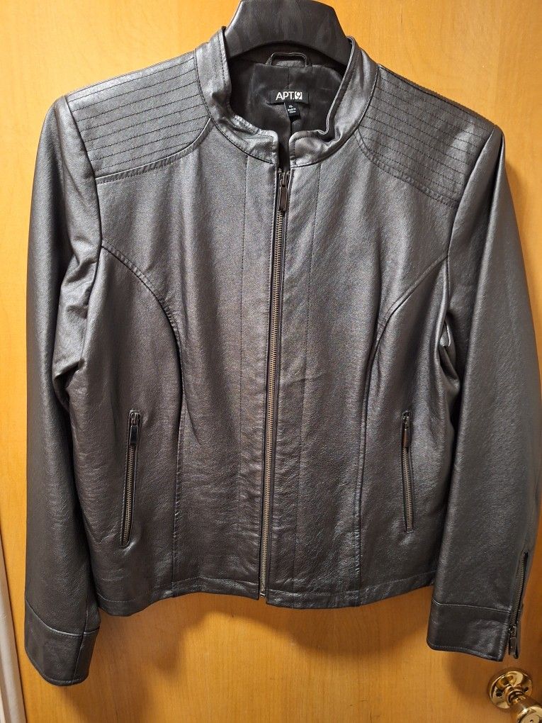 LADIES LEATHER JACKETS
