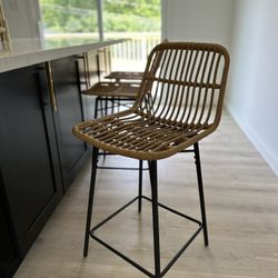 24’ Set Of Greenville Counter Height Barstools Natural