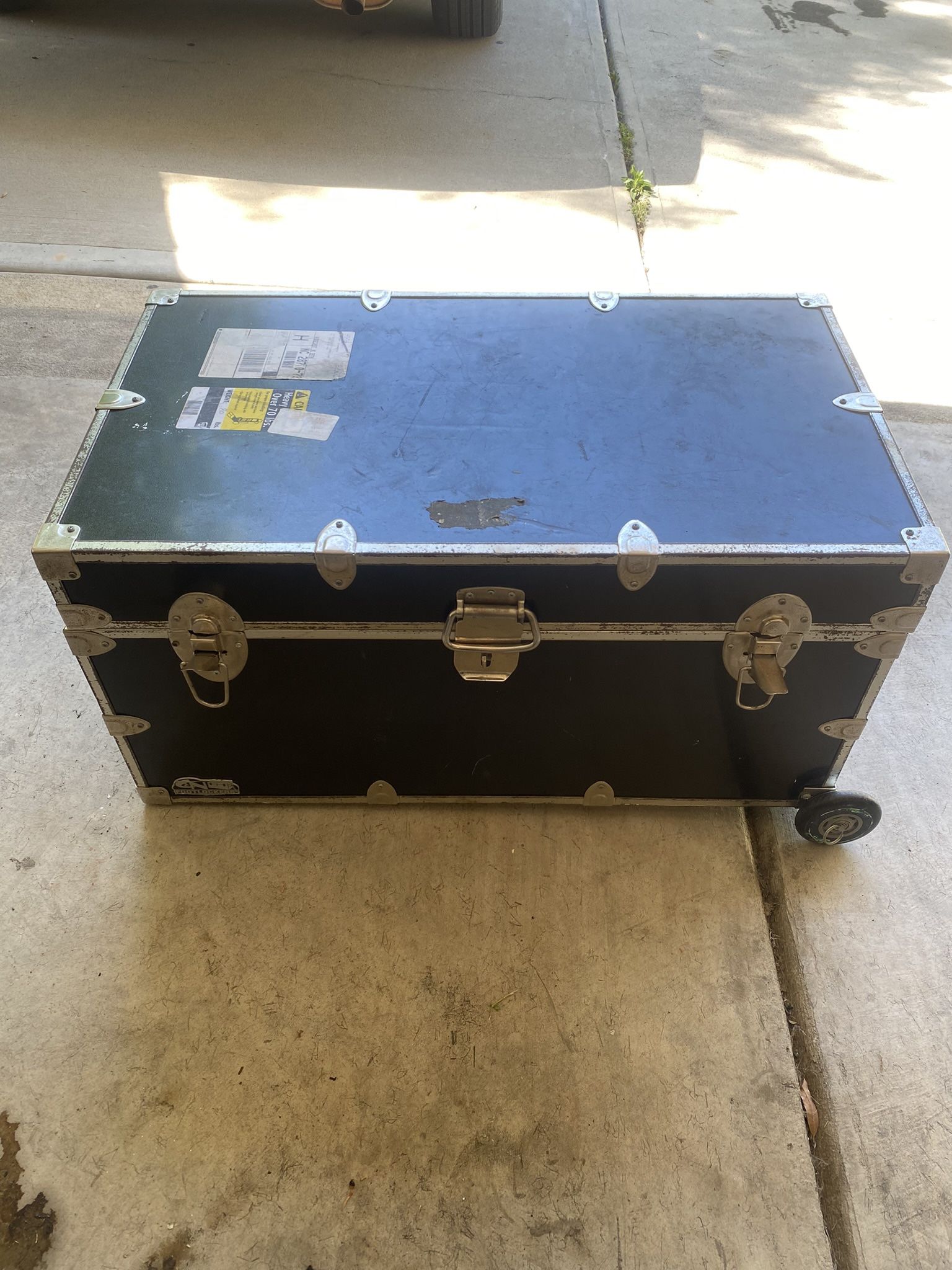 C&N Footlocker Trunk