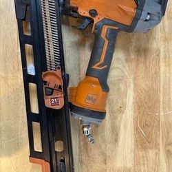 RIDGID R350RHF Pneumatic 21-Degree 3-1/2" Round Head Framing Nailer