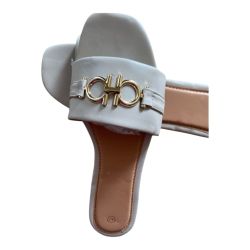 Woman’s Slide Sandals with Bow Detail