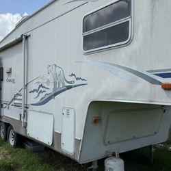 5th Wheel Camper