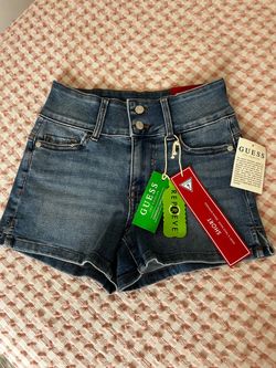 Guess new shorts