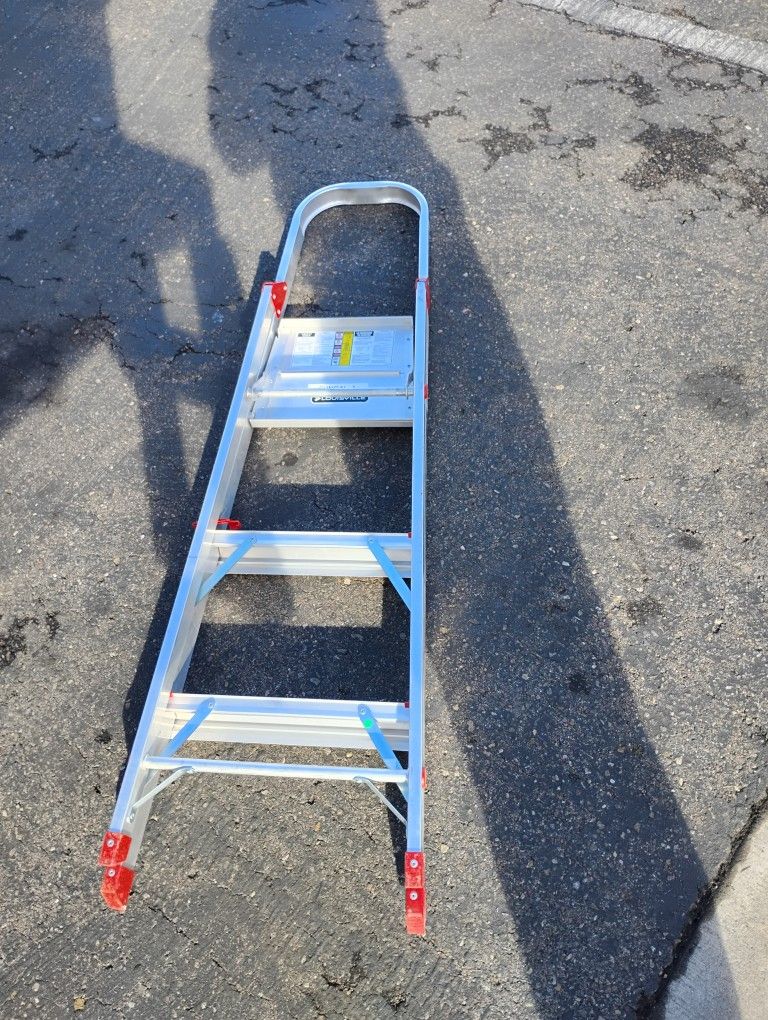 Louisville ladder 