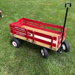 Radio Flyer Red Wagon