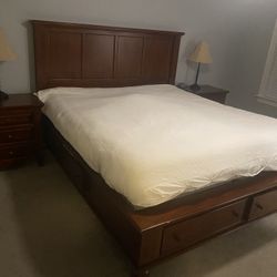 Bedroom Furniture Set