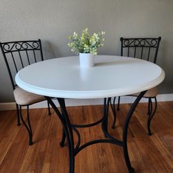 Cafe Style Table