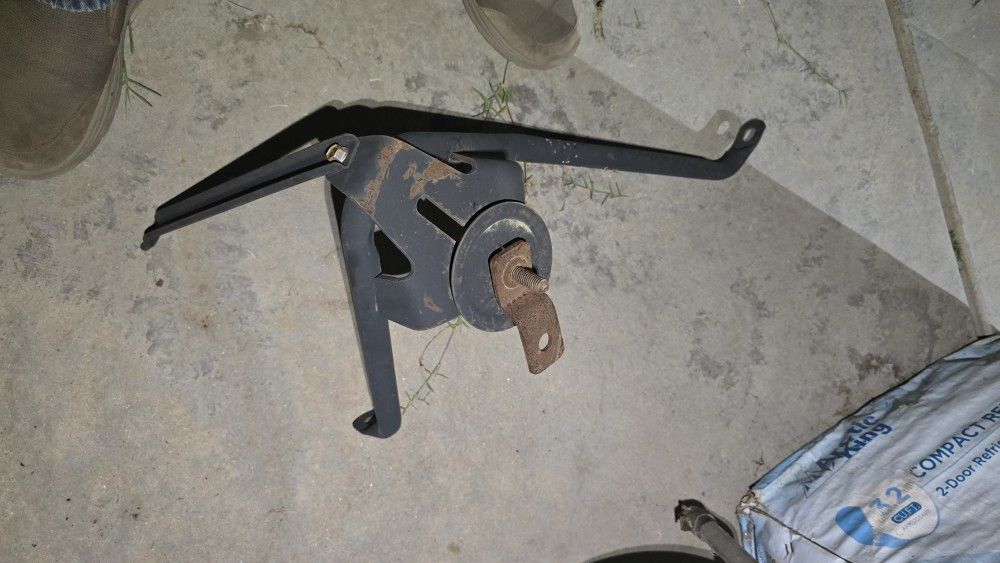 Blazer Silverado Spare Tire Mount K5 Blazer