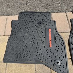 Jeep Gladiator/Wrangler All Weather Floor Mats