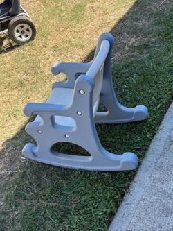 Little tikes rocking chair li