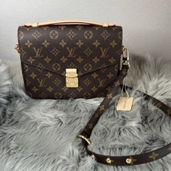 Authentic LV Purse 