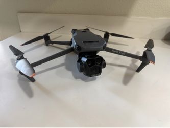 DJI Mavic 3 w/Extras