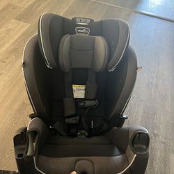 Evenflo 4 In 1 | Total Of 2 