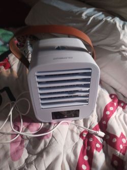 TABLE TOP PORTABLE AC FAN WITH CHARGER 10 FIRM LOOK MY POST ALOT ITEM TO SEE
