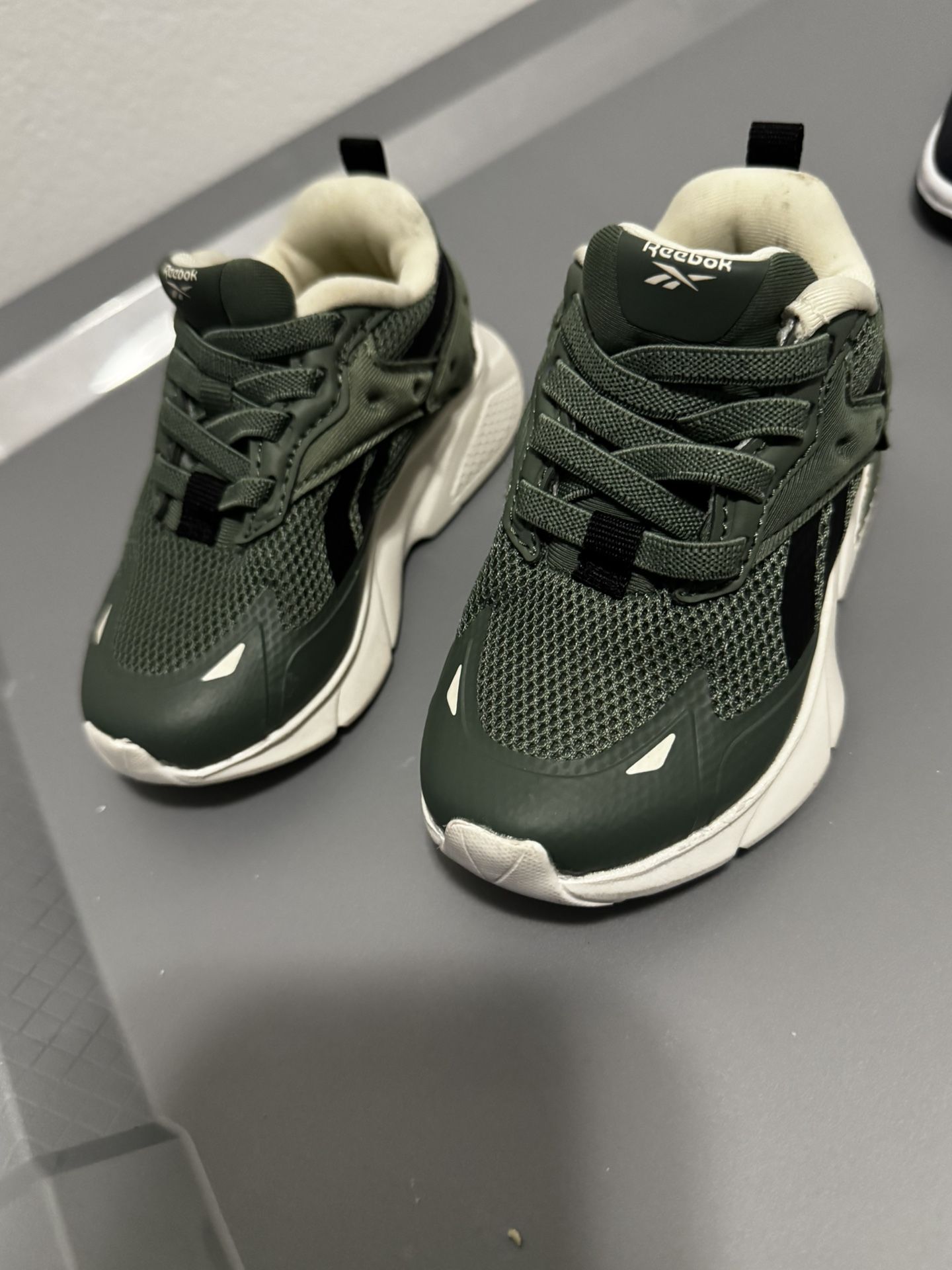 Infant Reeboks 5C