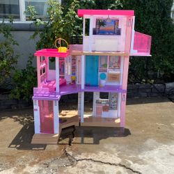 Barbie House