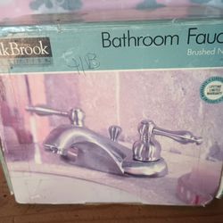 Brushed Nickel Bathroom Faucet Set