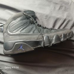 Air Jordan 9 Boot NRG Grey Sneakers