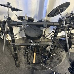 Roland v Drums