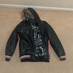 Black Puffy Jacket With Fur Hoodie