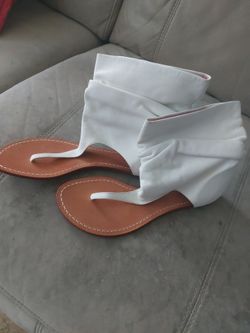 Woman 38 or size 6 sandals