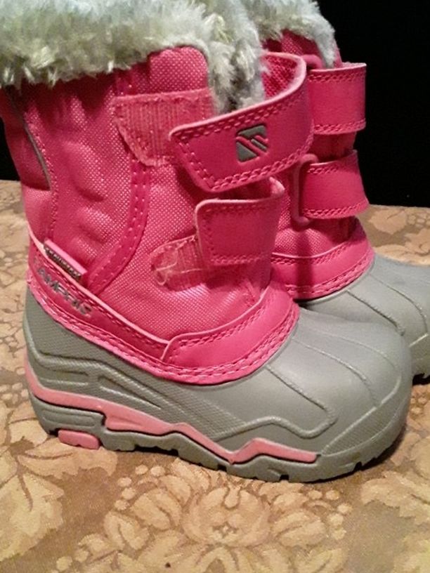 Campri Snow proof Boots Size C6