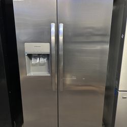 New Frigidaire- 36” 25.6 Cu Ft Side By Side Refrigerator 