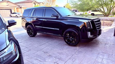 Cadillac premium 2015