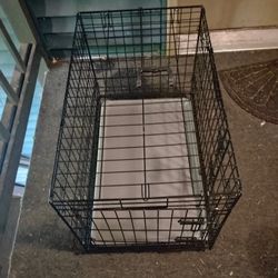 Brand new metal Dog kennel