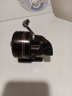 Vintage daiwa reel