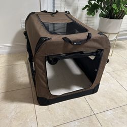 Veehoo Soft Dog Crate - Brand new