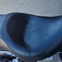 Harley Wide Glide Sundowner Seat