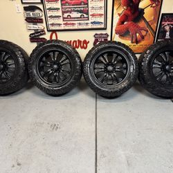 ATLANDER ROVERCLAW M/T1 Offroad Tires With 12 Spoke Matt BlackRims. $800 Or Best Offer.