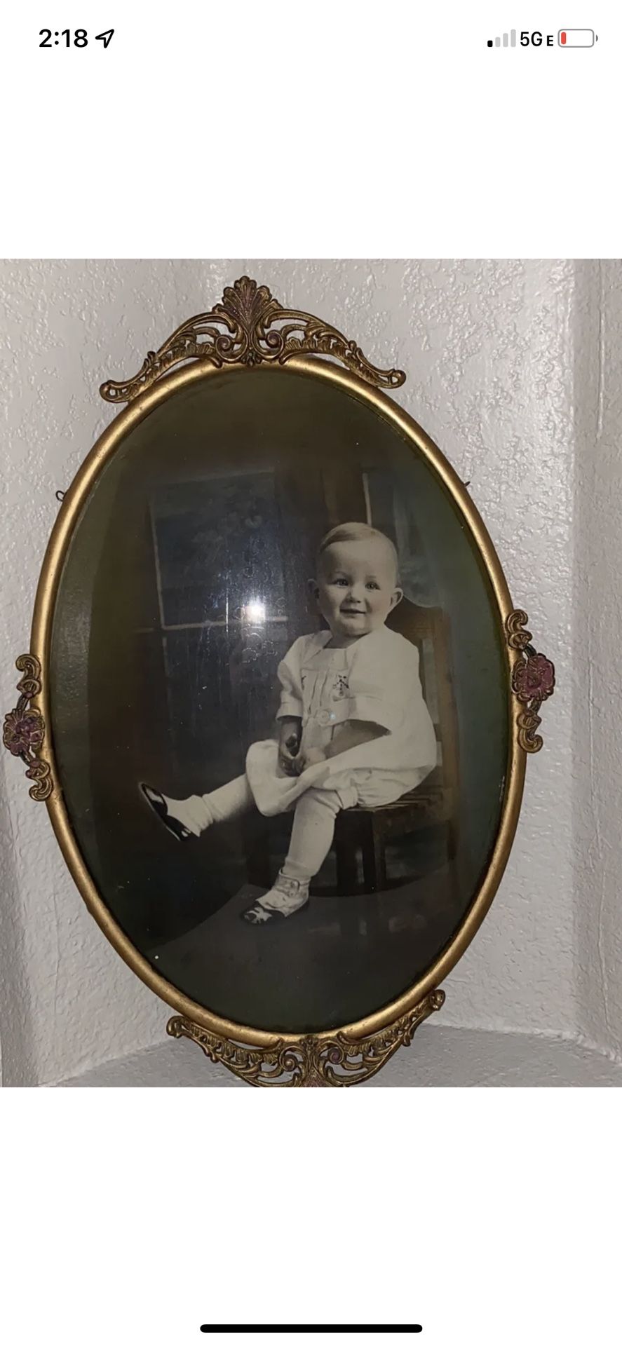 Antique Bubble Convex Glass Gold Metal Frame W/little Boy