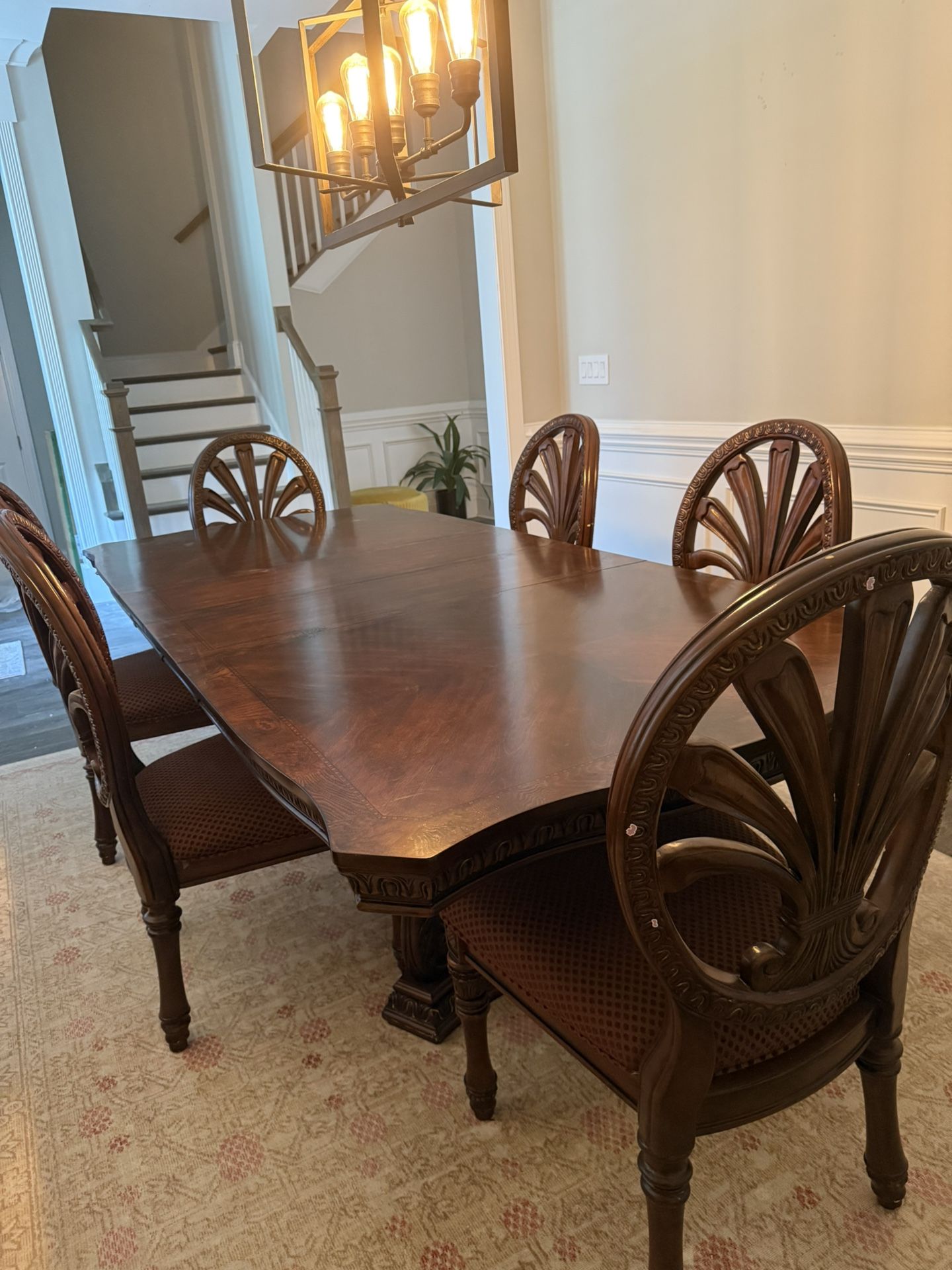 Solid Wood Dining Table With Seating For 6