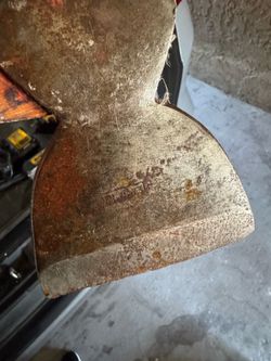 Plum hatchet