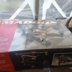 Maddox Strut Spring Compressor